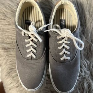 Sperry Top- sider